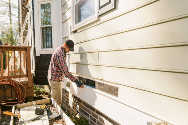 Trusted Emergency Siding Repair service in Plymouth, CT - Creative Siding